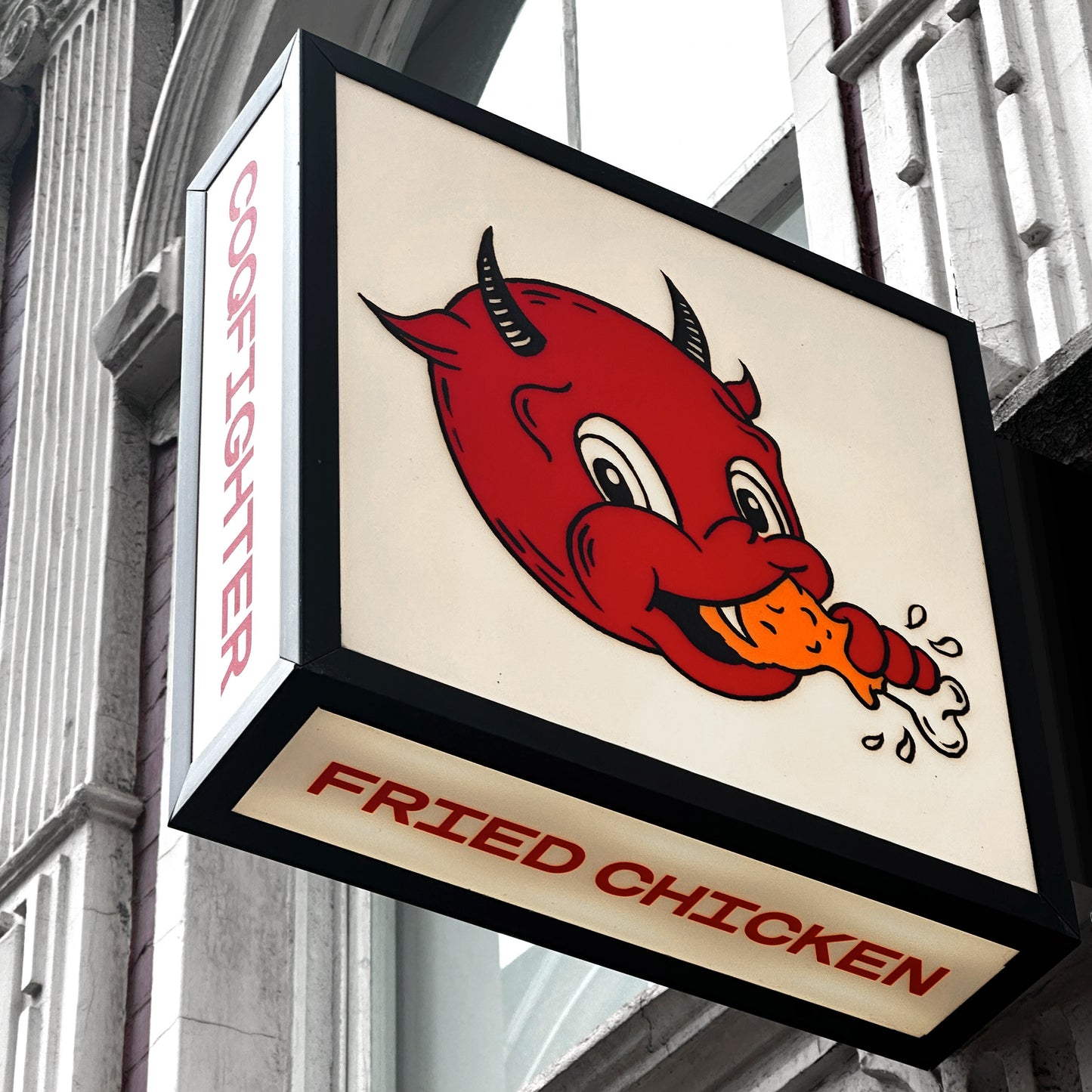 Light box with framed edges