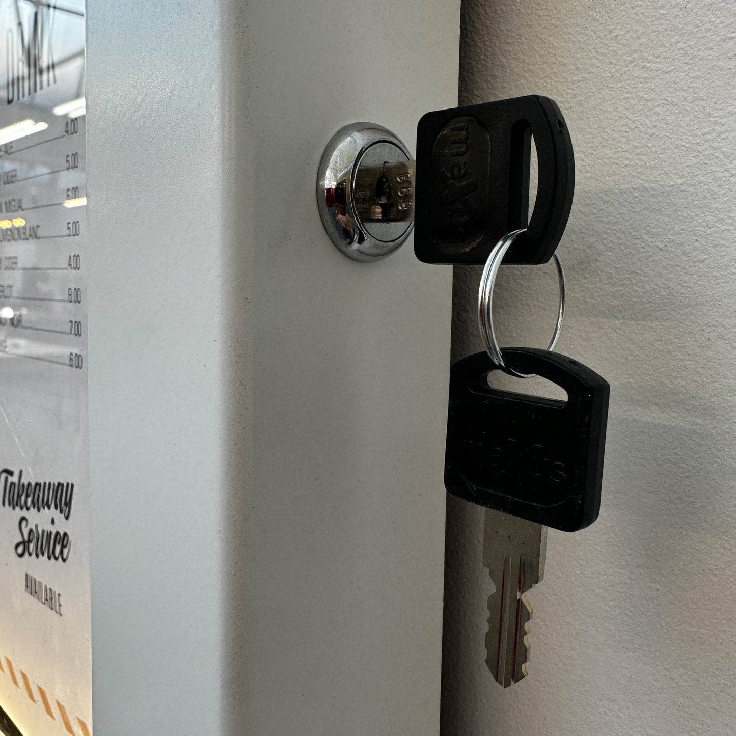 'The Aldwych' - Lockable Menu Display Case - Any Colour