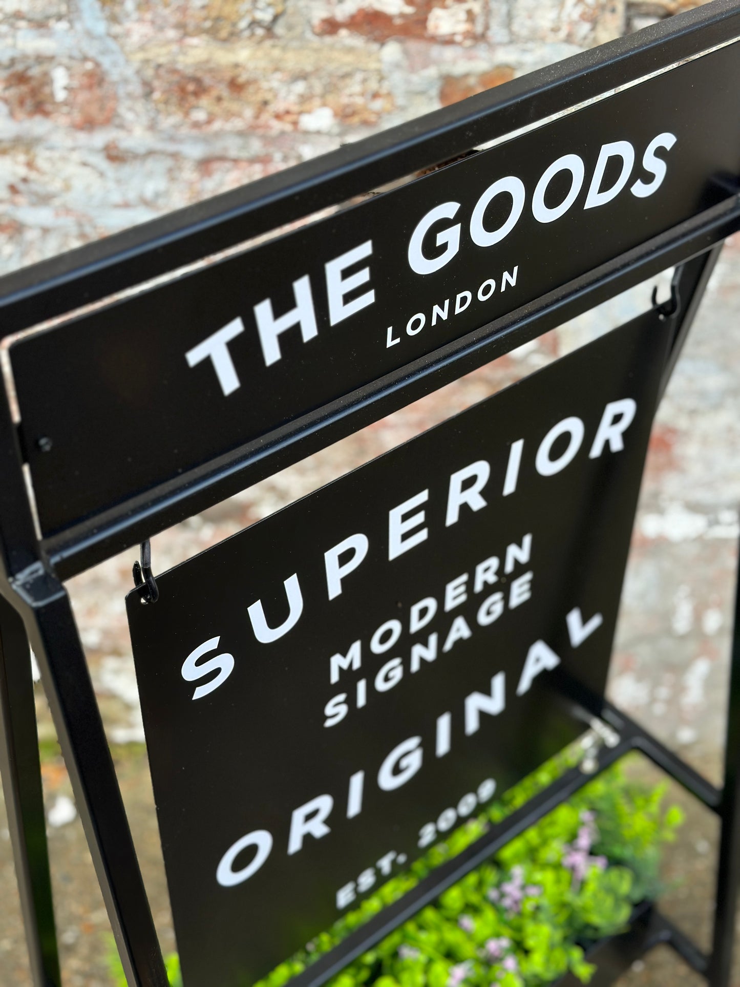 A frame planter sign